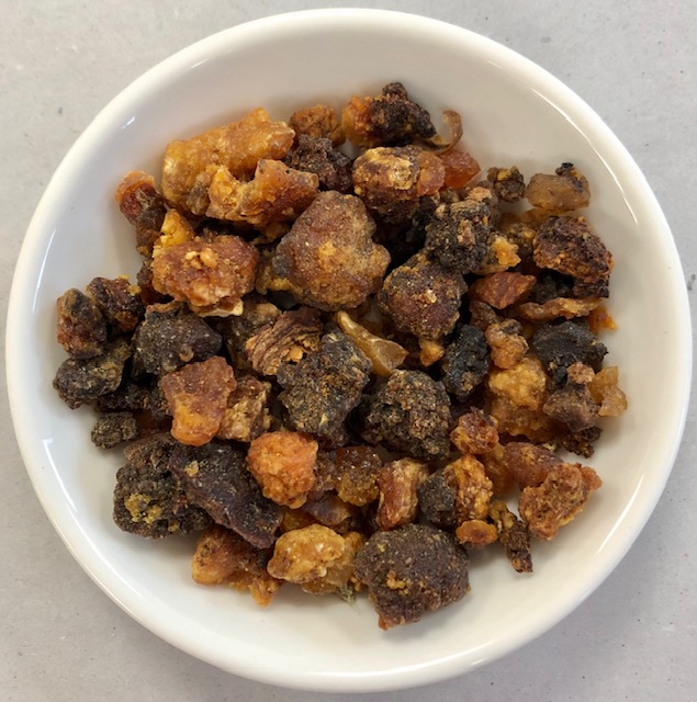 100% természetes füstölőszer - édes, balzsamos, fűszeres illat - földelés, melegítés, élénkítés, afrodiziákum